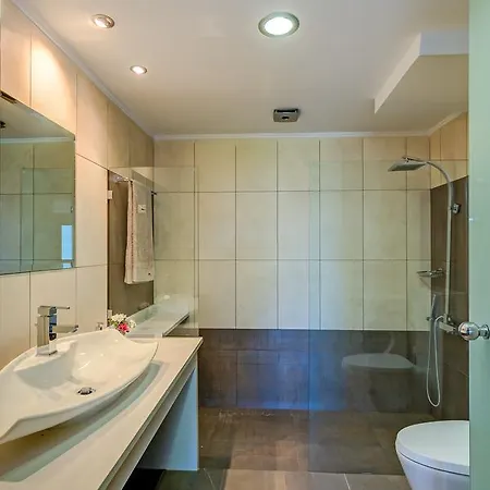 Villa Alexandros